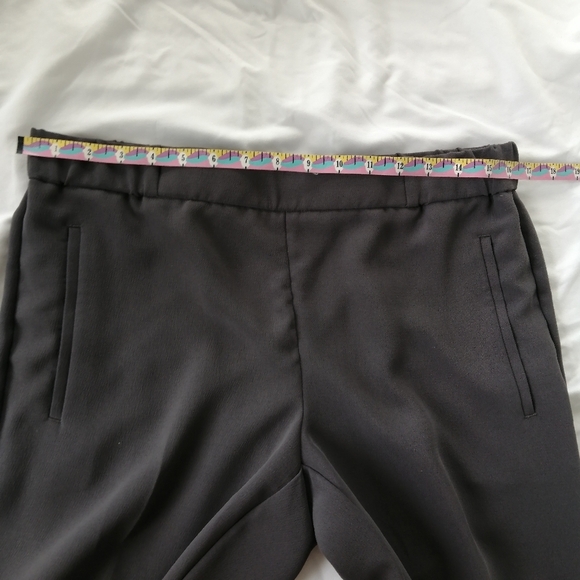 Aritzia Wilfred Darontal Crepe Ankle Trousers Gray 8 - Picture 8 of 16